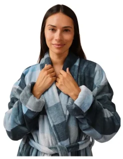 Linen House Plush Alec Robe in Navy