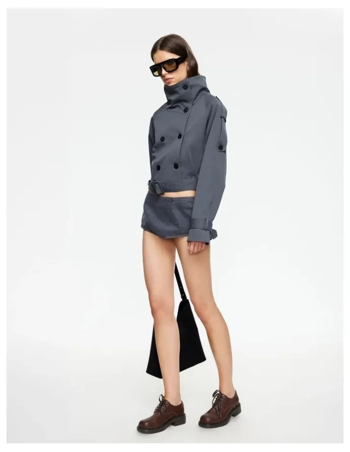 Lioness Blanc Cropped Trench in Grey
