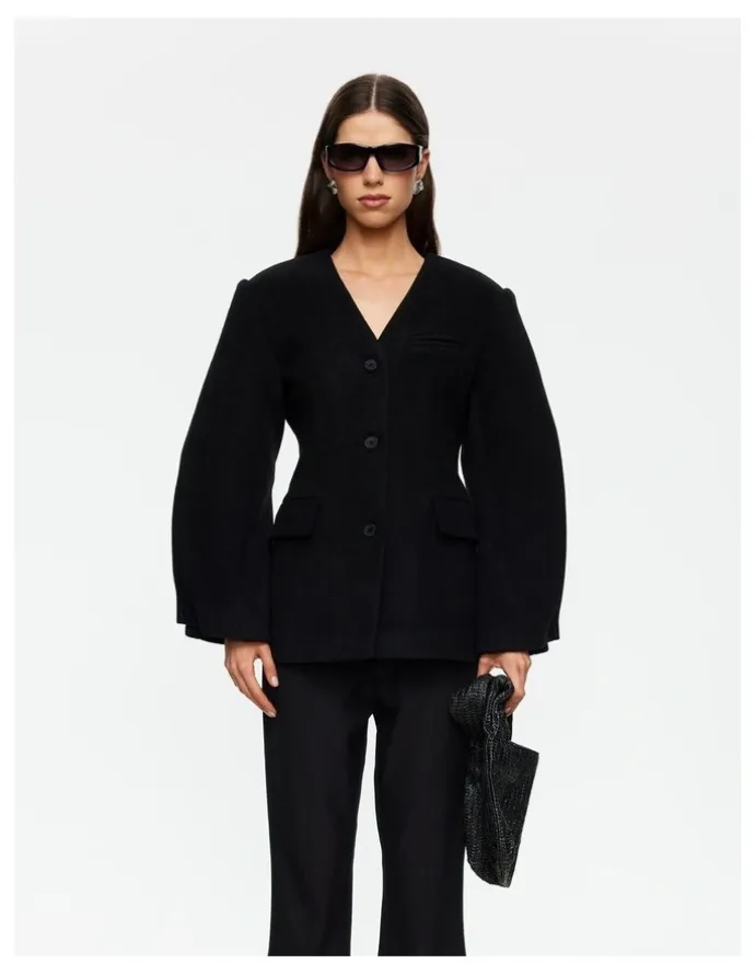 Lioness Heart Shaped Coat in Black