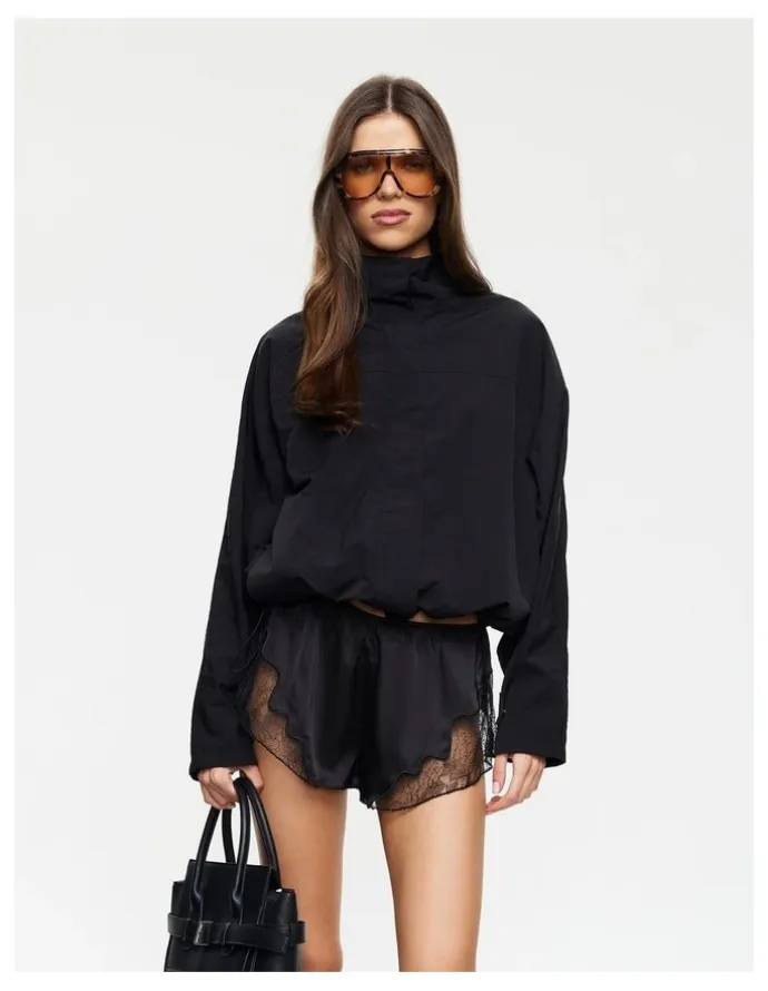 Lioness Shoreline Windbreaker in Black