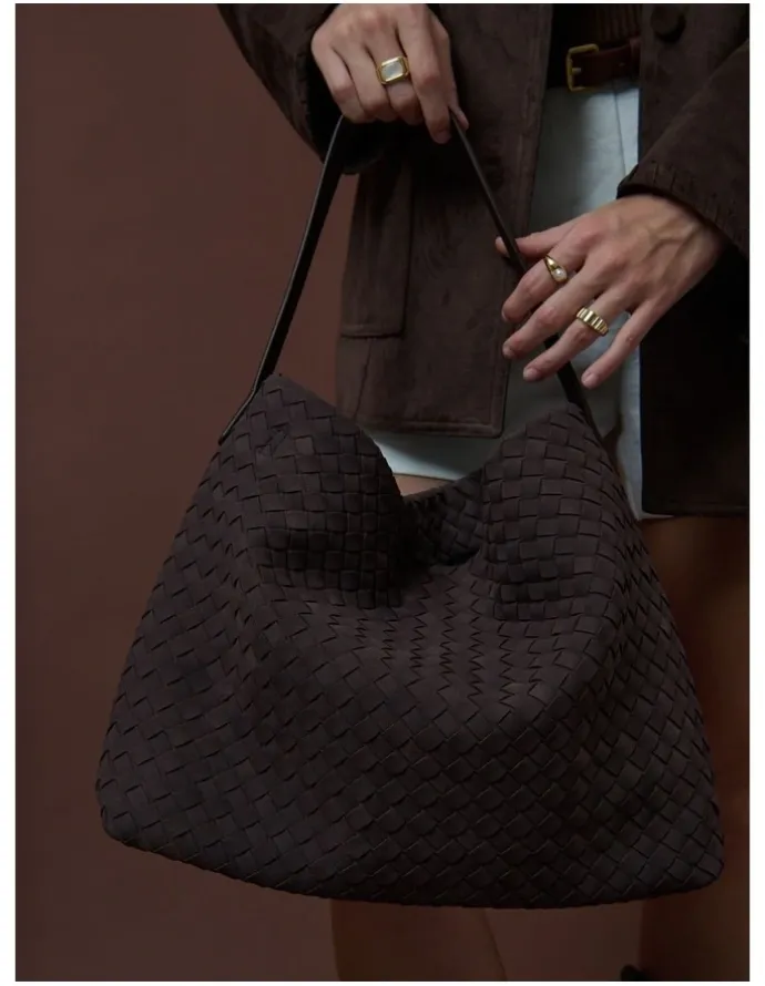Lustre & Sage Calla Woven Shoulder Bag - Brown