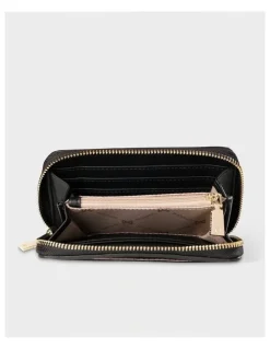 Madison Accessories Miley Medium Ziparound Wallet in Black