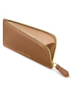 MAISON de SABRÉ Leather Zip Card Holder in Sandstone Brown