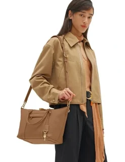 MAISON de SABRÉ The Small Leather Weekender Bag in Sandstone Brown