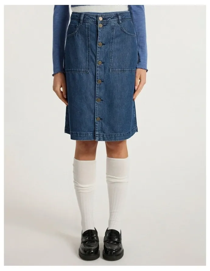 Marcs Paolo Button Front Denim Skirt in Mid Wash