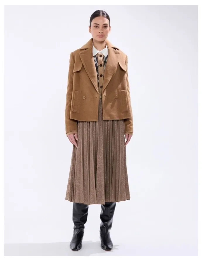 Marcs Skyler Cropped Trench Coat in Camel