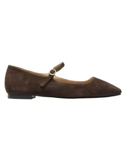 Marcs Tottie Flat Shoes in Chocolate Suede