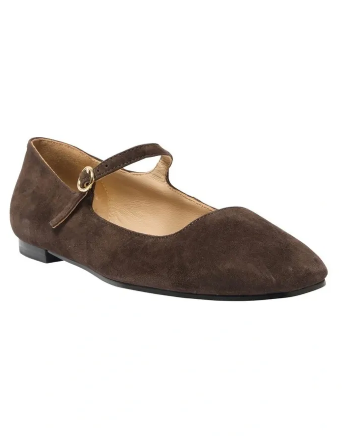 Marcs Tottie Flat Shoes in Chocolate Suede