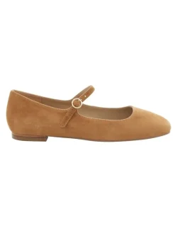 Marcs Tottie Flat Shoes in Tan Suede