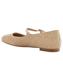 Marcs Tottie Flat Shoes in Natural Raffia
