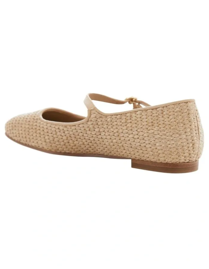 Marcs Tottie Flat Shoes in Natural Raffia
