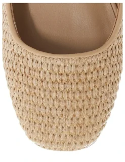 Marcs Tottie Flat Shoes in Natural Raffia