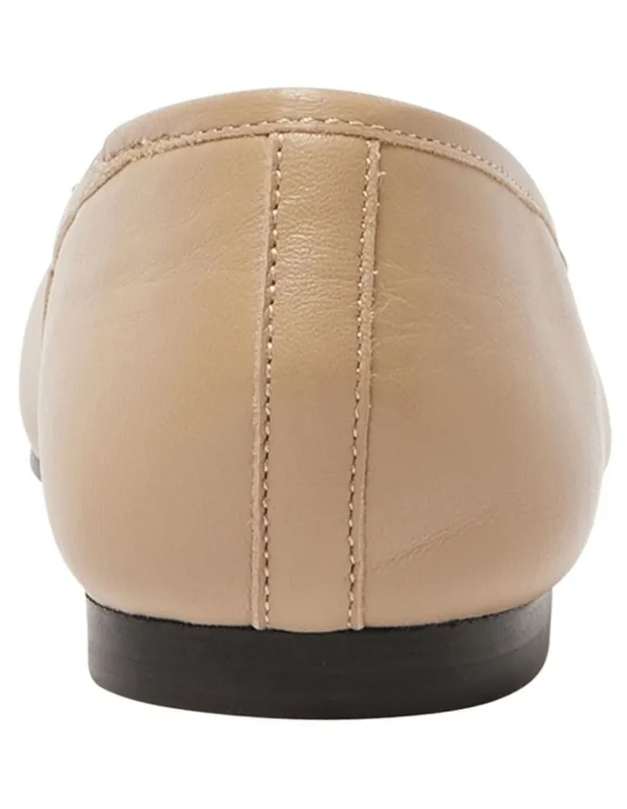 Marcs Trella Leather Ballet Flats in Black/Camel
