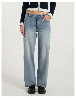 Marcs Amy Straight Leg Jean in Mediterranean Blue