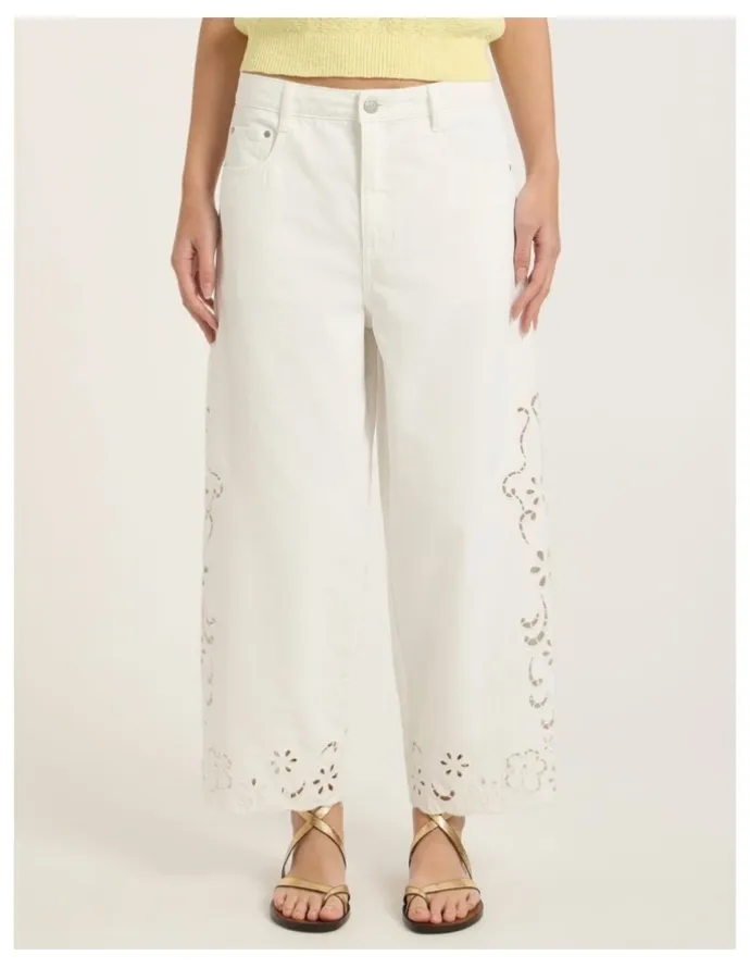 Marcs Viola Broderie Barrel Leg Jean in White