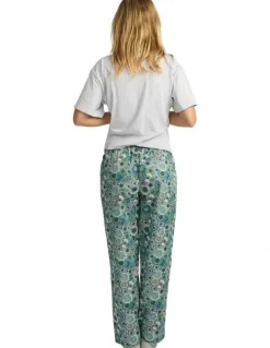 Mitch Dowd Mitch Dowd - Women's Floral Pyjama Set