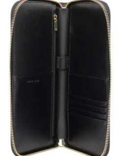 Mocha Mocha Signature Travel Wallet in Black/Lg