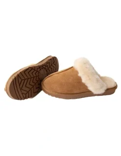 Naturally Sheepskins Classic Sheepskin Scuff Slipper in Tan