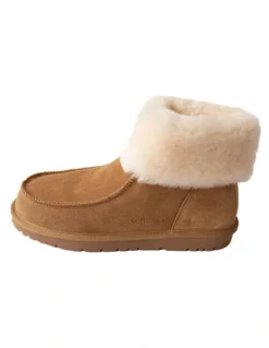 Naturally Sheepskins Slipper with a Plush Sheepskin Wool Cuff in Tan