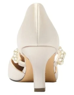 Nina Blair Heeled Shoes in Ivory