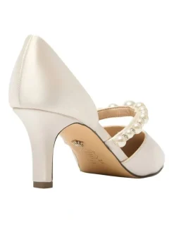Nina Blair Heeled Shoes in Ivory