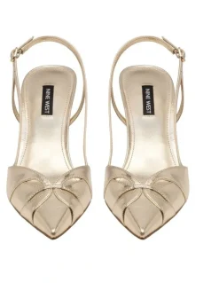 Nine West Darella Pump in Gold