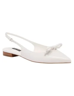 Nine West Lonzza Flat in White