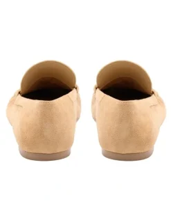 Nine West Rasco Loafer in Natural