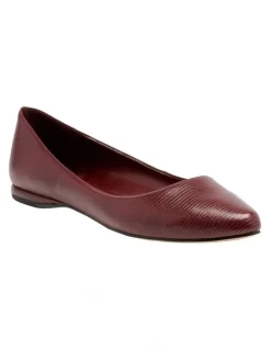 Nine West Speakup Ballet Flat in Maroon