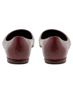 Nine West Speakup Ballet Flat in Maroon