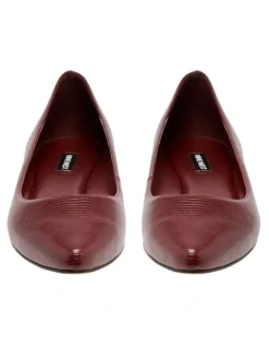 Nine West Speakup Ballet Flat in Maroon
