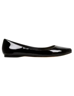 Nine West Speakup Flats