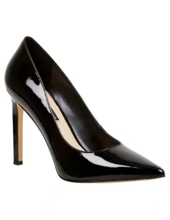 Nine West Tatiana Pumps In Black Patent