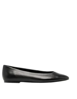 Nine West Valore Ballet Flat in Black