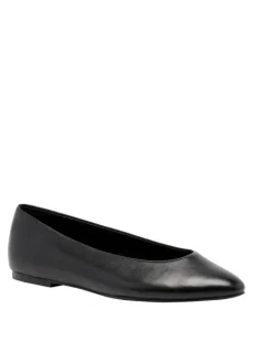 Nine West Valore Ballet Flat in Black