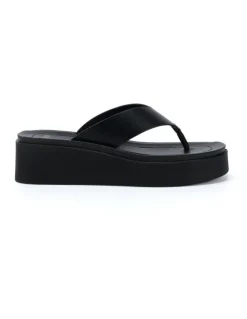 Novo Shoes Berri Wedge in Black
