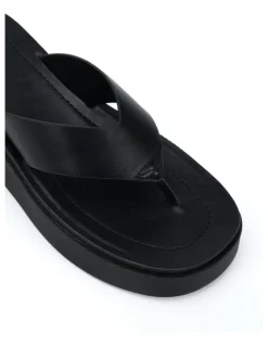 Novo Shoes Berri Wedge in Black