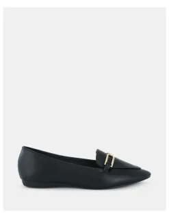 Novo Shoes Cremona Loafer Flats in Black