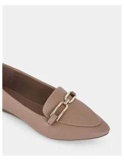 Novo Shoes Cremona Loafers in Almond