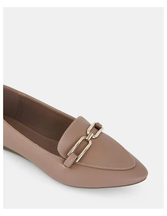 Novo Shoes Cremona Loafers in Almond