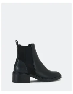 Novo Shoes Daniela Boots in Black