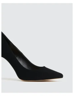 Novo Shoes Impossible Pumps in Black