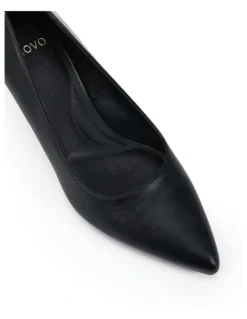 Novo Shoes Inessa Court Heels in Black Smooth