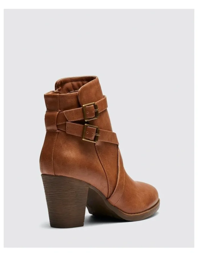 Novo Shoes Jorgie Boots in Tan