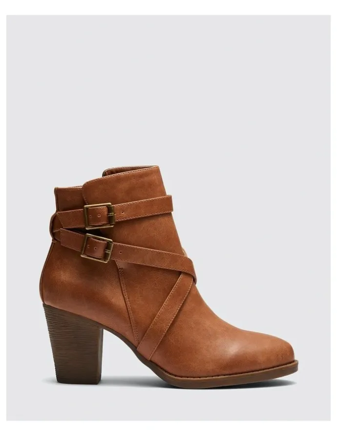 Novo Shoes Jorgie Boots in Tan