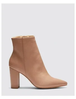 Novo Shoes Kaesha Boot in Almond
