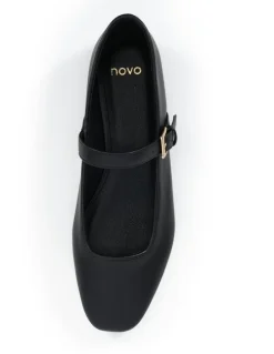 Novo Shoes Calmly Ballet Flats in Black