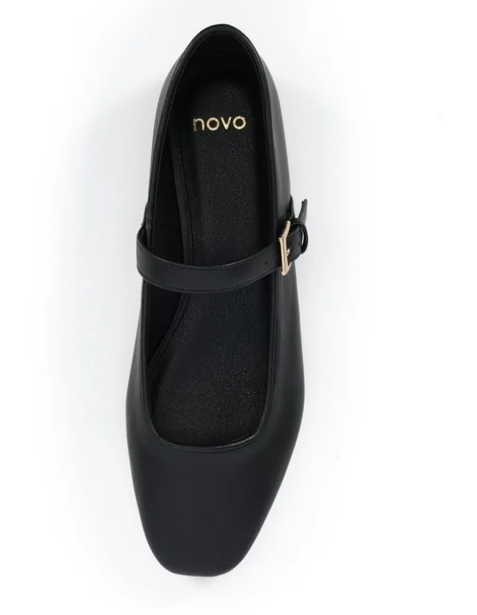 Novo Shoes Calmly Ballet Flats in Black