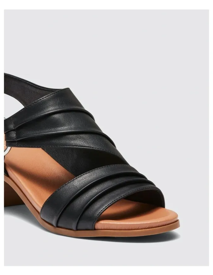 Novo Shoes Usera Heels in Black
