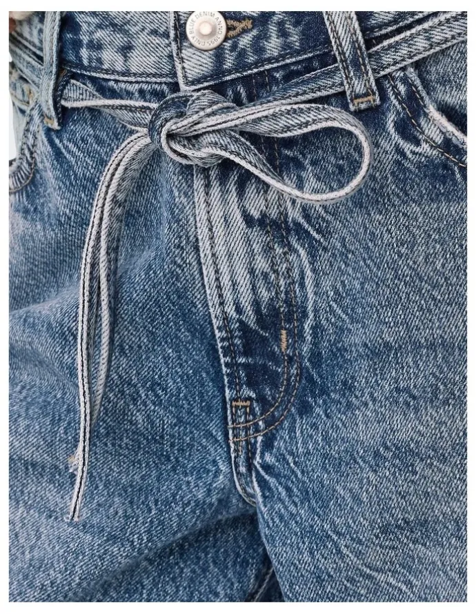 ONLY Gianna Straight Denim Jeans in Blue
